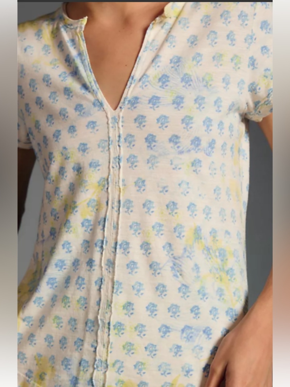 Pilcro Anthro spliced neck short sleeve Top Blue Floral Yellow Accents sz S